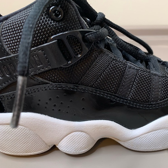 Jordan 6 Rings - Picture 7 of 16